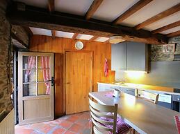 Cottage in Baillamont With Terrace