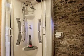 Forest Hideaway, Baillamont