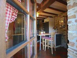 Cottage in Baillamont With Terrace