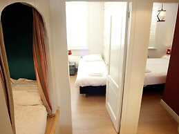 Holiday Home in Enkhuizen With Garden