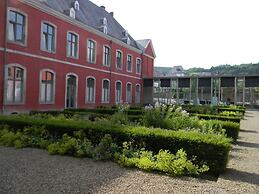 Charming, Very Well Kept Holiday House