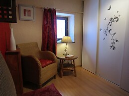 Charming, Very Well Kept Holiday House