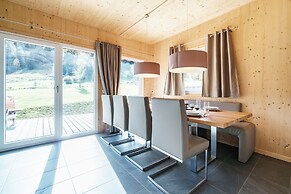 Inviting Chalet With Whirlpool