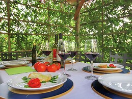 Belvilla by OYO Fienile