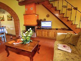 Belvilla by OYO Fienile