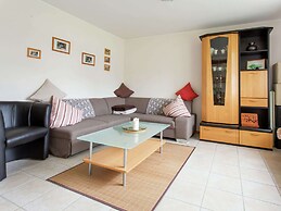 Comfortable Holiday Home Manderscheid With Garden
