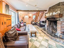 Charming Farmhouse in Brisy
