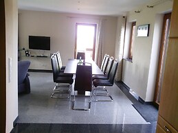 Feuerscheid Countryside Mansion