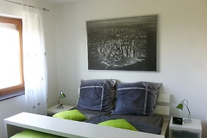 Spacious Mansion in Feuerscheid With Garden