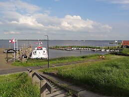 Peaceful Holiday Home