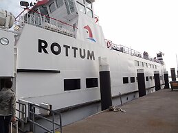 Peaceful Holiday Home