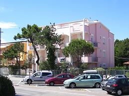 Belvilla by OYO Lido Estensi Trilo Doria