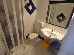 Belvilla by OYO Lido Estensi Trilo Doria