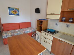 Belvilla by OYO Lido Estensi Trilo Doria