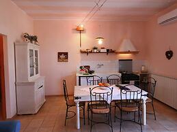 Belvilla by OYO Chic Farmhouse With Terrace