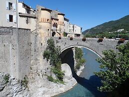 Charming Villa in Castellane