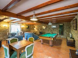Holiday Home in Arcozelo With Terrace