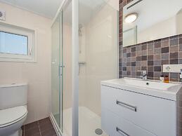 Modern Lodge in Centre of Giethoorn