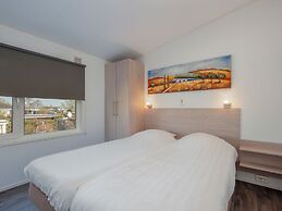 Modern Lodge in Centre of Giethoorn