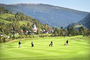 Apartment in Sankt Margarethen Near Ski Area