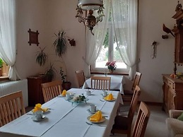 Apartment With Garden Next to a Farm