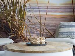 Modern Villa With 3 Bathrooms, Located Close to Lake Veere