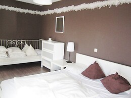 Luxury Villa in Stavelot with Hot Tub