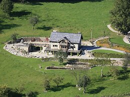 Opulent Chalet in Thirimont With Turkish Steambath