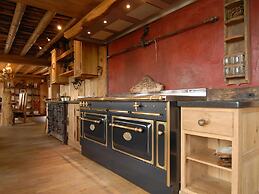 Opulent Chalet in Thirimont With Turkish Steambath