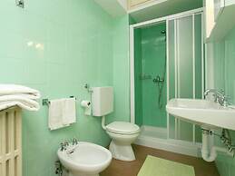 Belvilla by OYO Mansion in Stresa