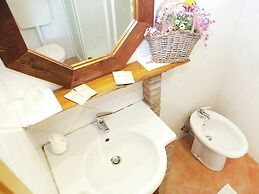 Cozy Cottage in Portomaggiore near Lake