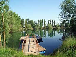Cozy Cottage in Portomaggiore near Lake