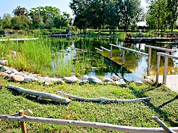 Cozy Cottage in Portomaggiore near Lake