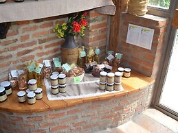 Cozy Cottage in Portomaggiore near Lake