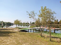 Cozy Cottage in Portomaggiore near Lake