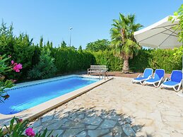 Modern Villa in Murcia With Swimming Pool