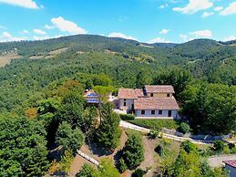 Cottage in Marche Near Ski Slopes