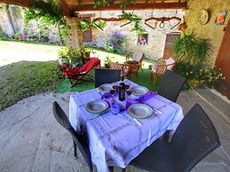 Belvilla by OYO Farmhousecrick