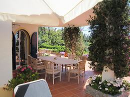 Stylish Villa With Private Swimming Pool