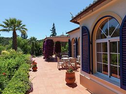 Stylish Villa With Private Swimming Pool