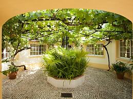 Stylish Villa With Private Swimming Pool