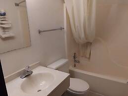Capital O Amerihost Inn and Suites Kingdom City Hwy 54 MO