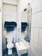 Luxurious Private Suites in Downtown Charleston