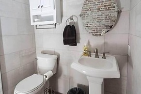 Luxurious Private Suites in Downtown Charleston