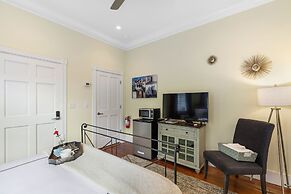 Luxurious Private Suites in Downtown Charleston