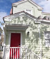 Luxurious Private Suites in Downtown Charleston