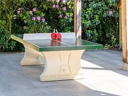 Brabant Mansion for Groups