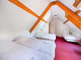 Brabant Mansion for Groups