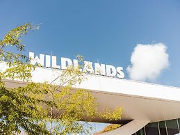 Well Furnished Home for Groups with Dishwasher near Water