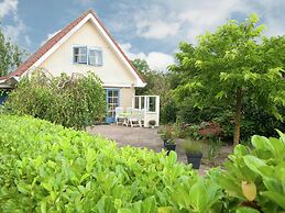 Holiday Home in Schoorl with Fenced Garden near Dunes